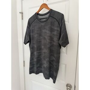 Lululemon Metal Tech Short Sleeve Camo Black Anchor Size XL